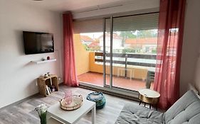 Agréable appartement avec piscine à 500m de la mer