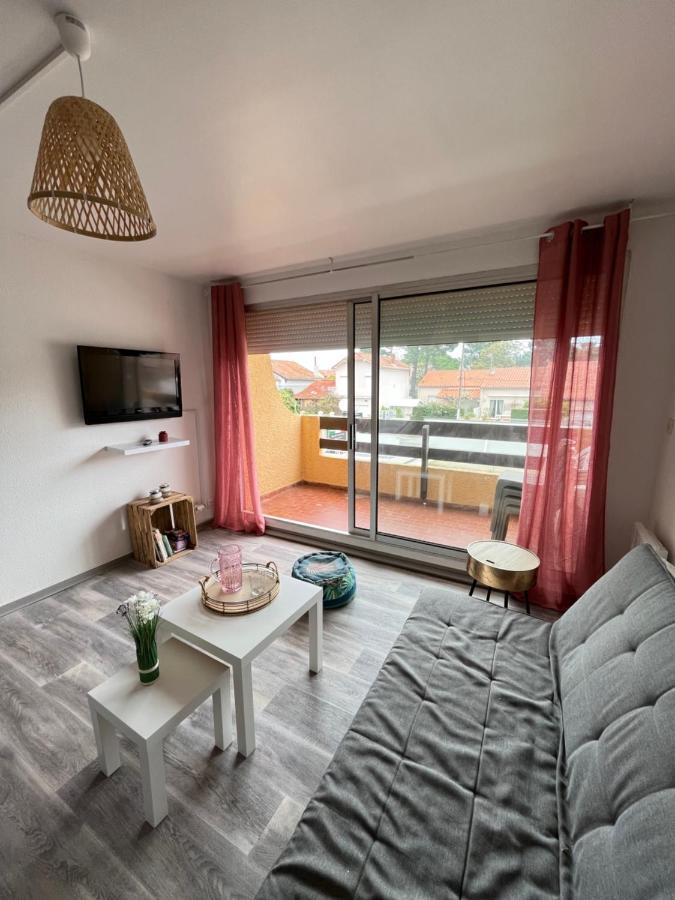Agréable appartement avec piscine à 500m de la mer Argelès-sur-Mer Extérieur photo